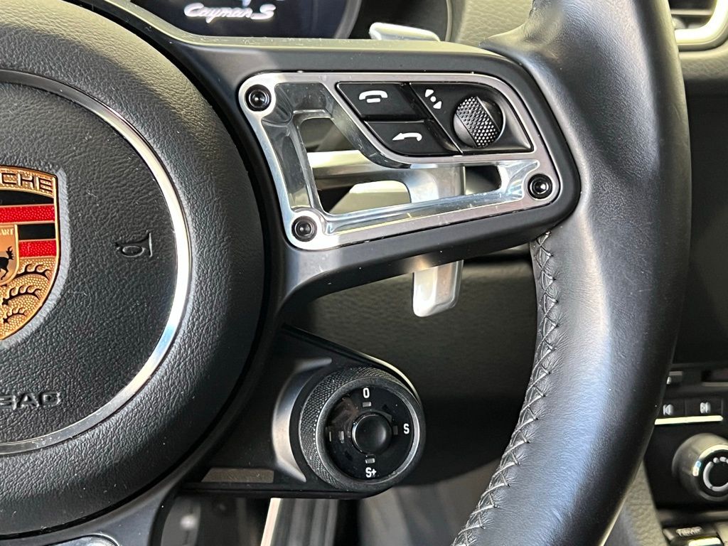 Thumbnail: 2018 Porsche 718 Cayman - 8