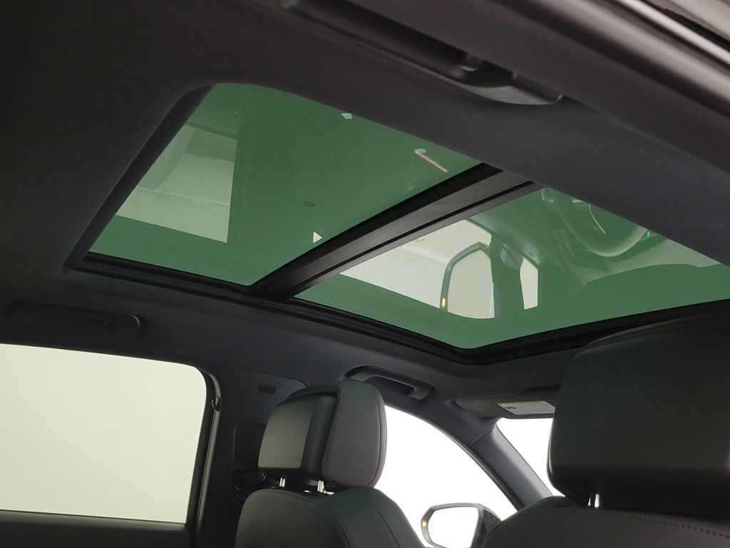 Thumbnail: 2025 Audi Q3 - 18