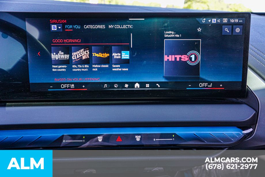 Used 2025 Gray BMW M50 xDrive image 41