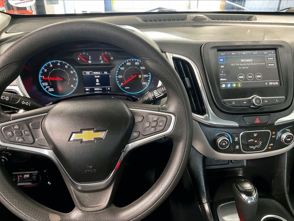 2019 Chevrolet Equinox — photo 19
