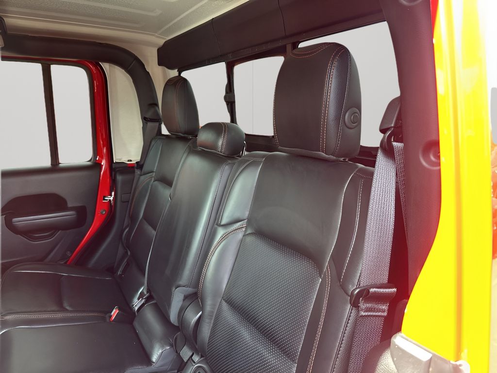 Used Car 2021 Jeep Gladiator  Mojave For Sale Under $40,000 In Austin, Texas