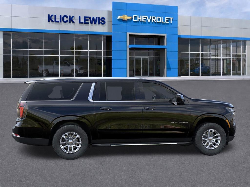 2026 Chevrolet Suburban LS - 4