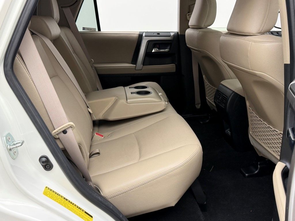 Thumbnail: 2023 Toyota 4Runner - 21