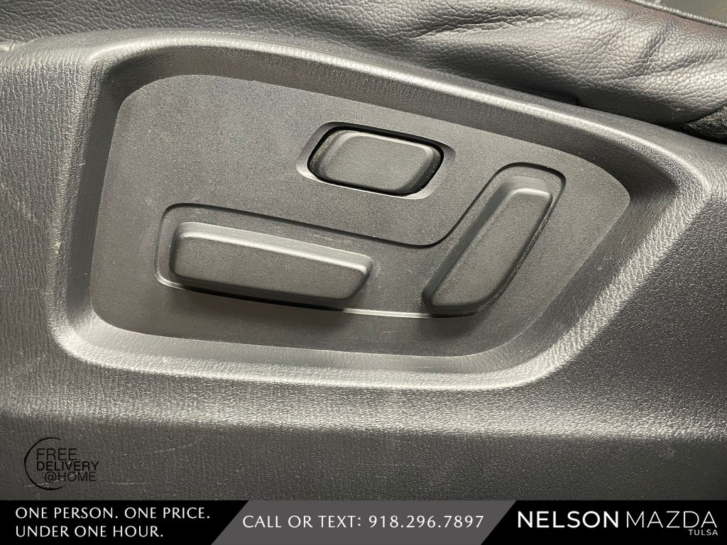 Used 2018 Black Mazda Grand Touring image 18