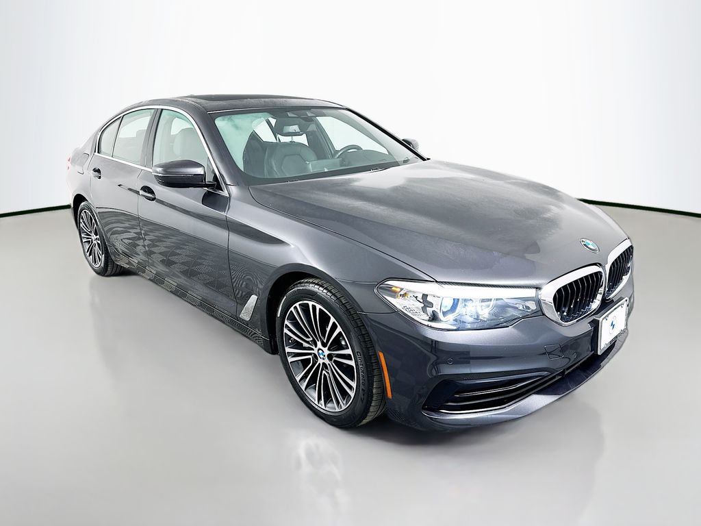 Thumbnail: 2019 BMW 5 Series - 3