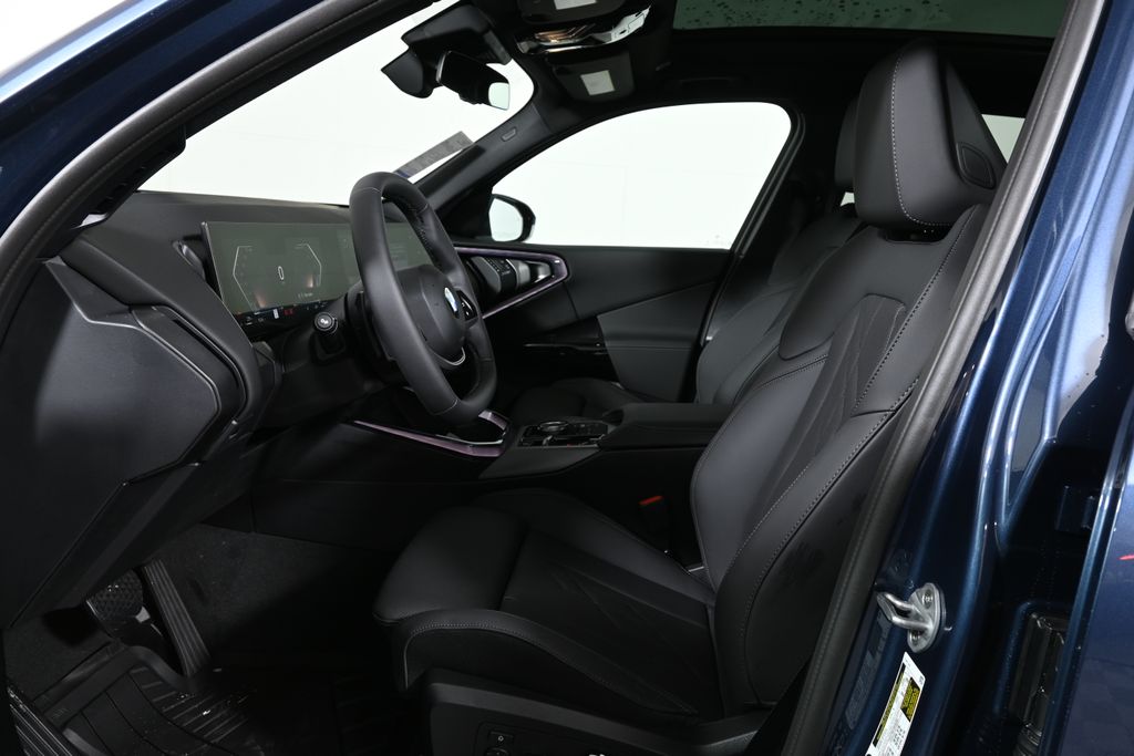 Thumbnail: 2026 BMW X3 - 3