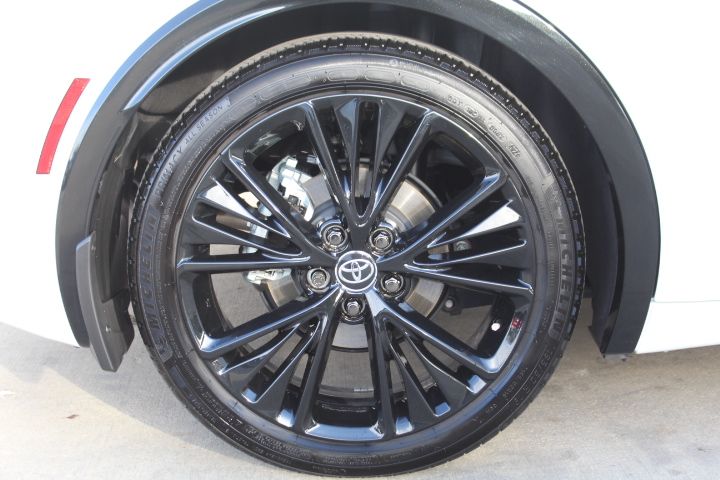 Used Car 2025 Toyota Prius  Limited For Sale Under $35,000 In Georgetown, Texas