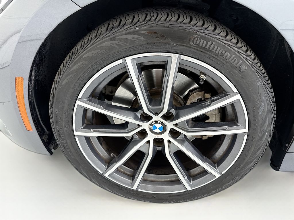 Thumbnail: 2022 BMW 3 Series - 29