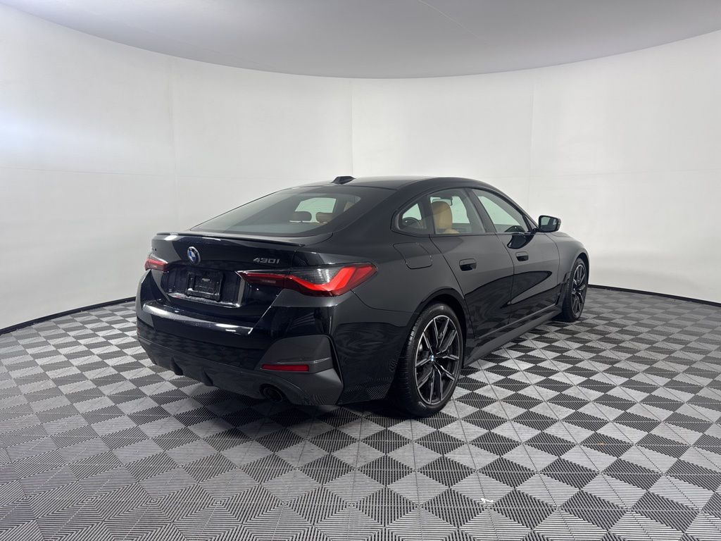 Thumbnail: 2023 BMW 4 Series - 5