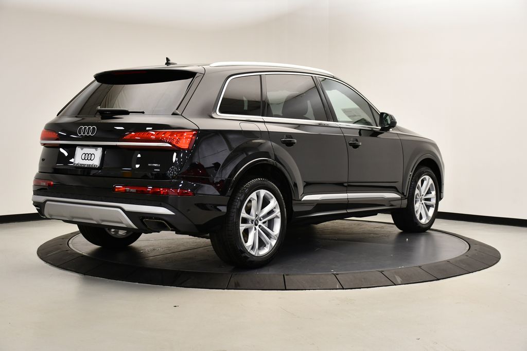 Thumbnail: 2025 Audi Q7 - 5