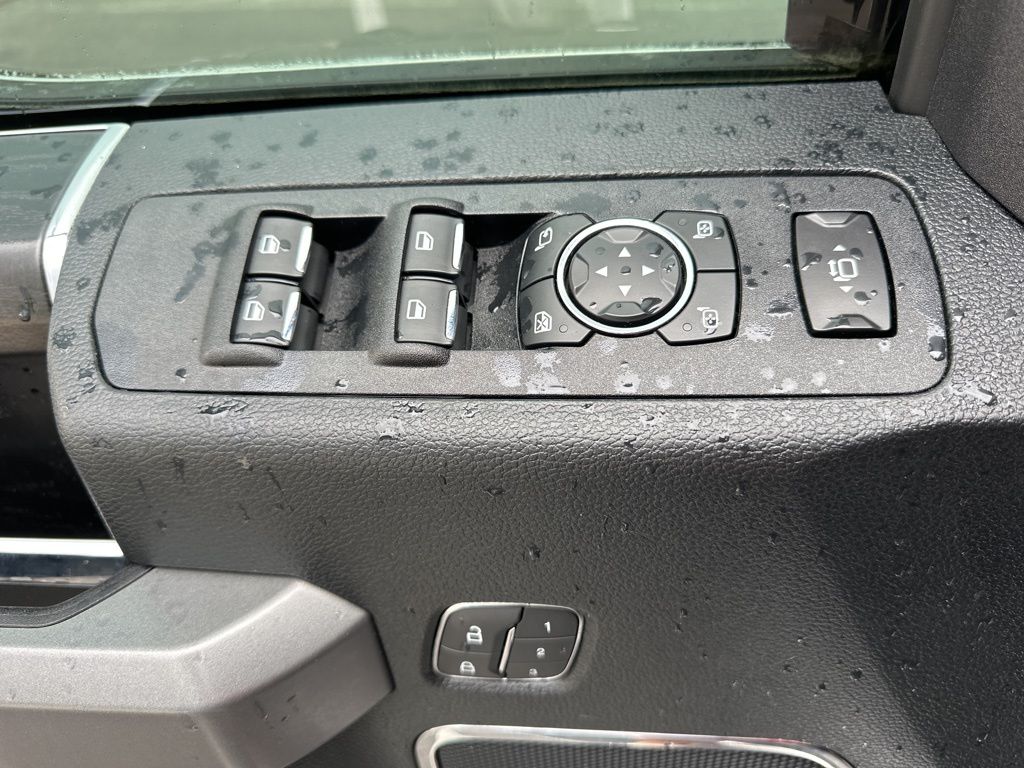 2019 Ingot Silver Metallic Ford Super Duty F-350 DRW Platinum 4X4 Truck