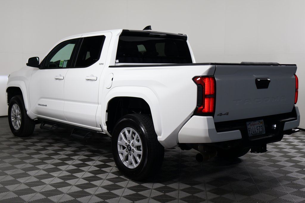 Thumbnail: 2024 Toyota Tacoma - 6
