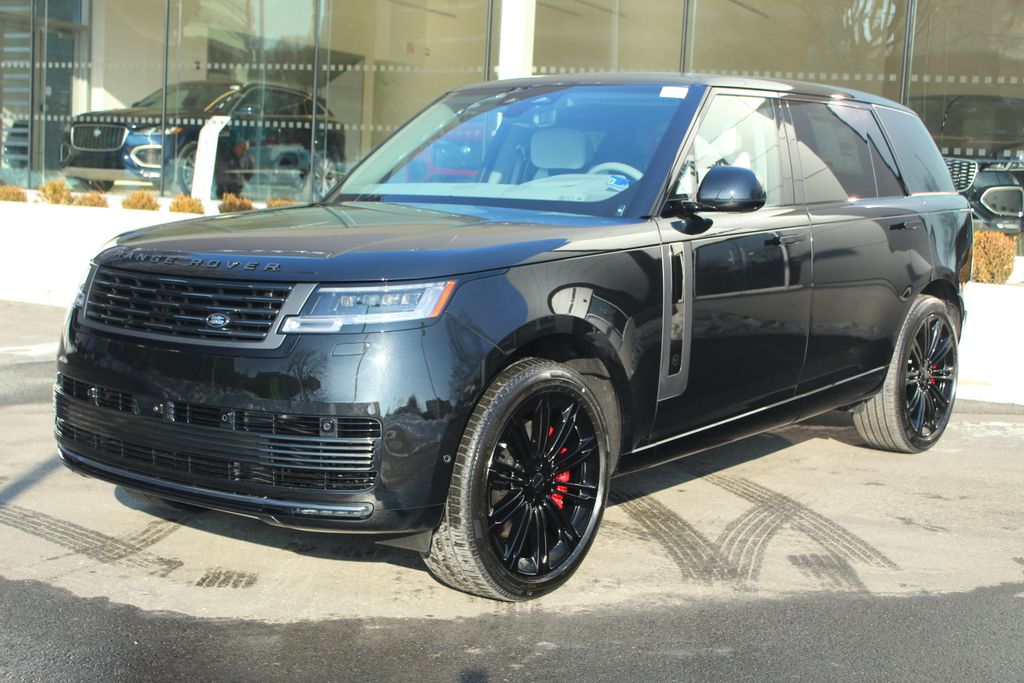 New 2026 Land Rover Range Rover SV 4D Sport Utility in Westport