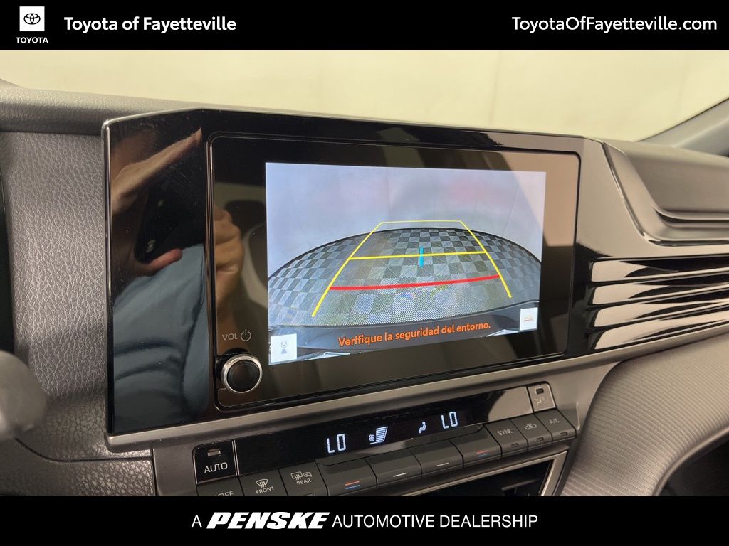 Thumbnail: 2025 Toyota Camry - 29