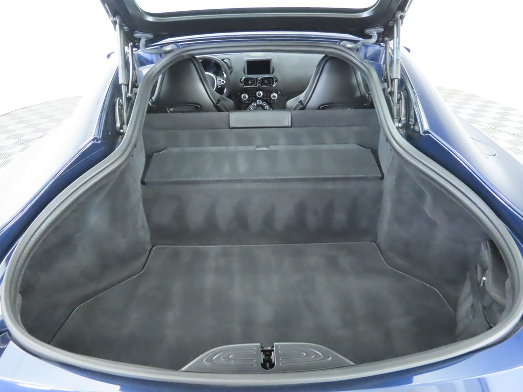 Thumbnail: 2020 Aston Martin Vantage - 25