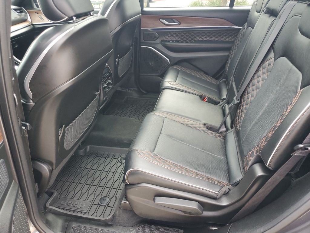 Used Car 2024 Jeep Grand Cherokee L  Summit For Sale Under $50,000 In Austin, Texas