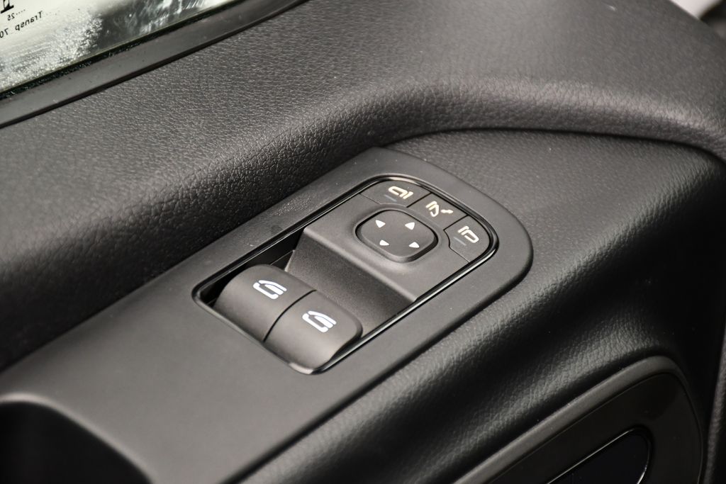 Thumbnail: 2026 Mercedes-Benz Sprinter - 23