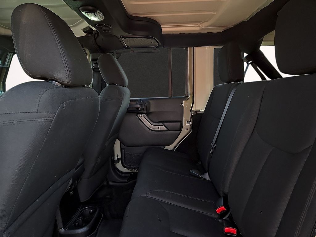 Used 2017 Jeep Wrangler Unlimited Sport For Sale in Farmington, AR