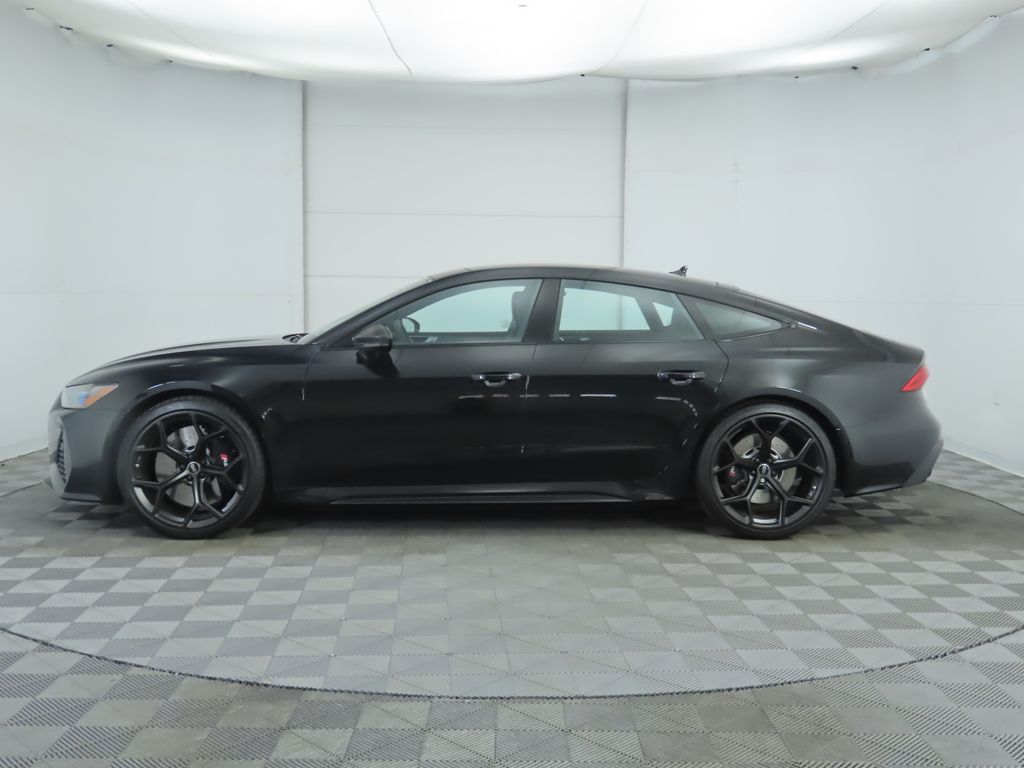 Thumbnail: 2025 Audi RS 7 - 8