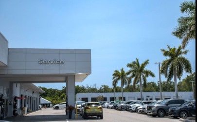 Used 2014 Green Toyota XLE image 10