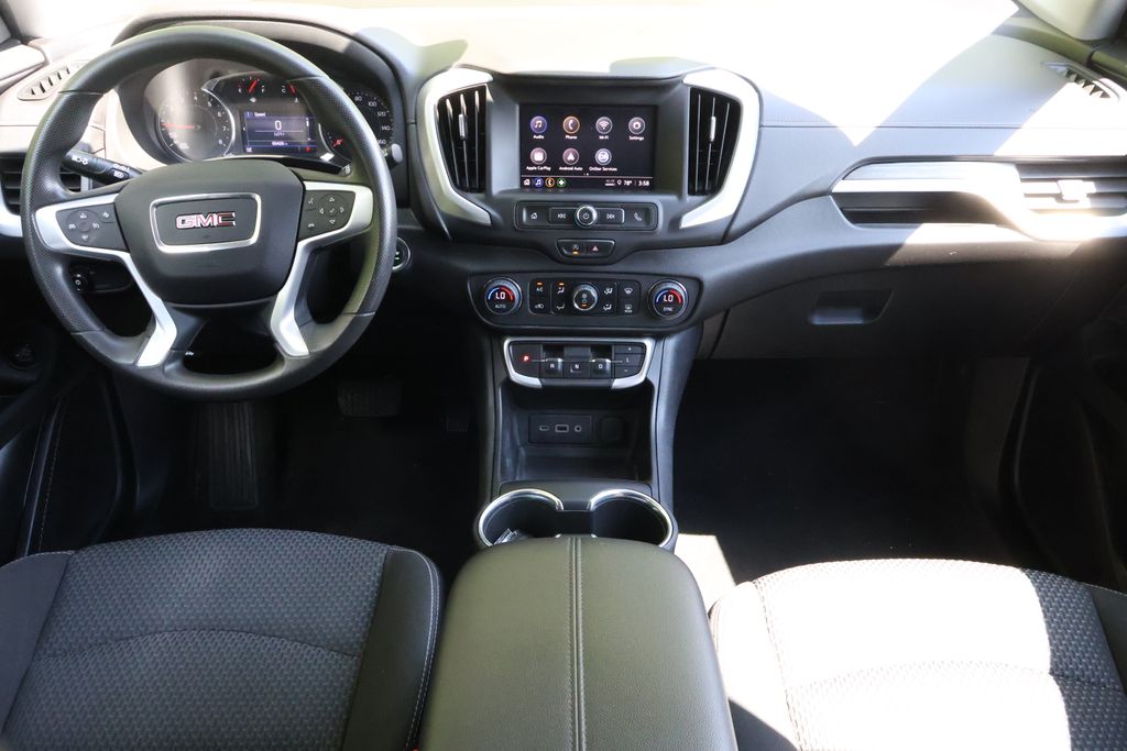 2023 GMC Terrain SLE 16