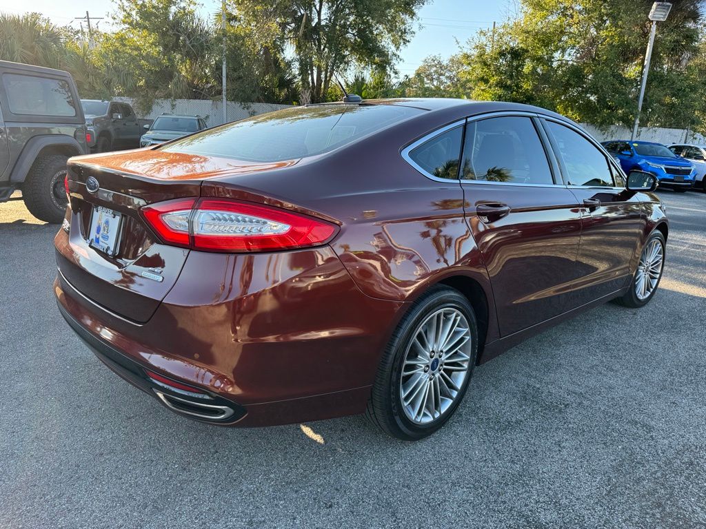 2015 Ford Fusion SE 8