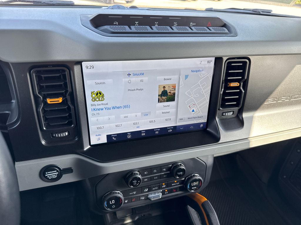 Used 2021 Gray Ford Badlands image 18