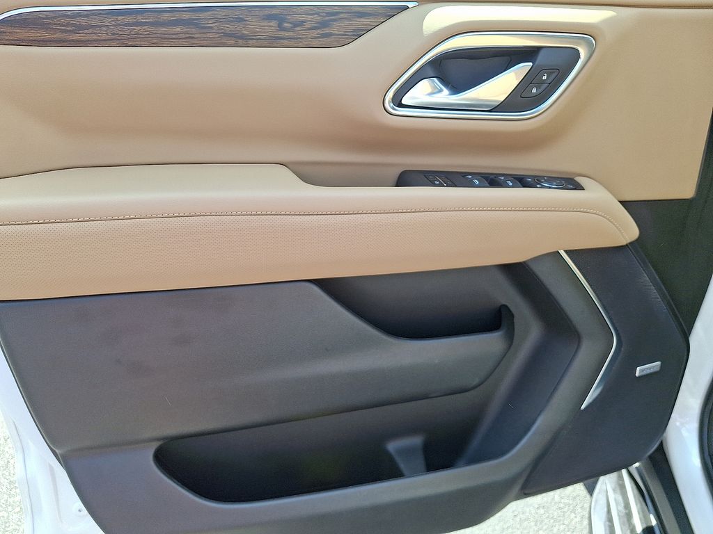 Thumbnail: 2024 Chevrolet Suburban - 13