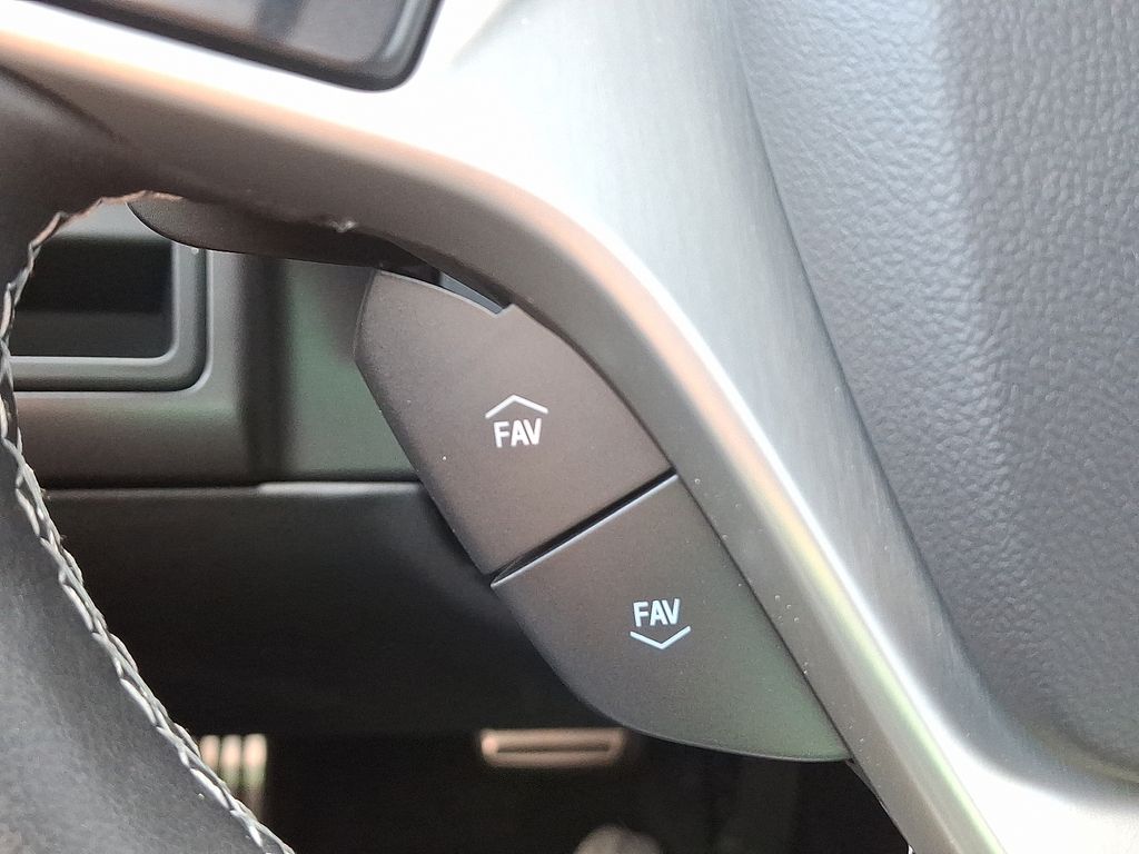 Thumbnail: 2019 Chevrolet Corvette - 26