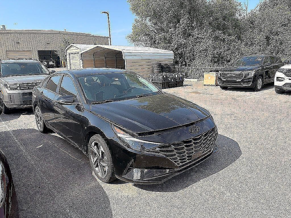  2023 Hyundai Elantra Hybrid Limited FWD   