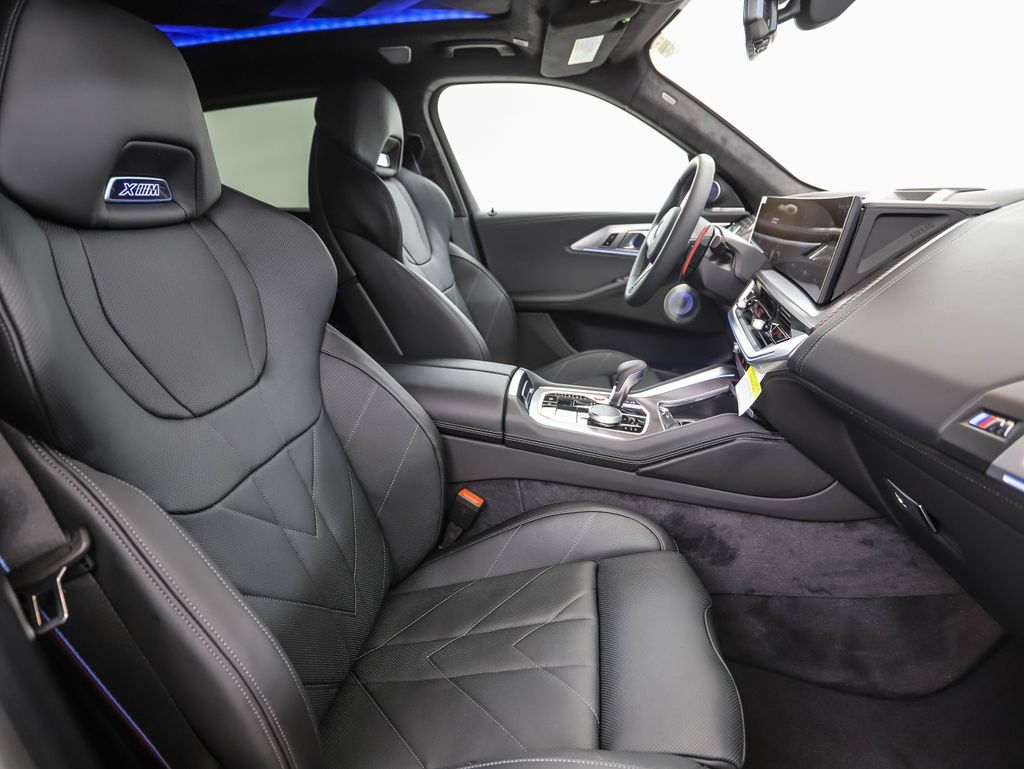 Thumbnail: 2026 BMW XM - 31