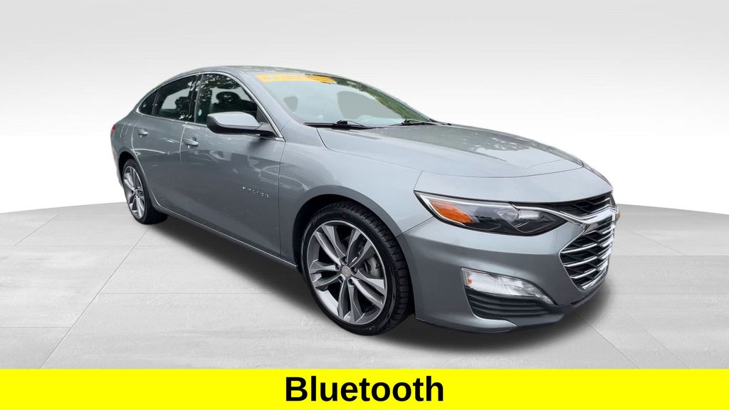 2023 Chevrolet Malibu LT photo
