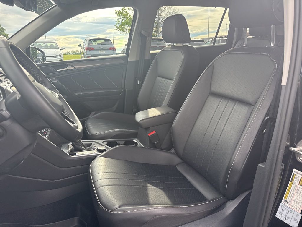 2022 Volkswagen Tiguan 2.0T SE Black at Sutliff Volkswagen