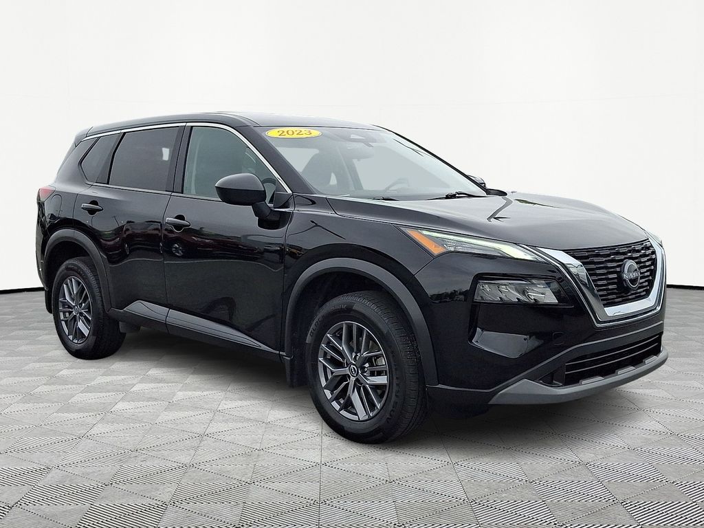 2023 Nissan Rogue — photo 1