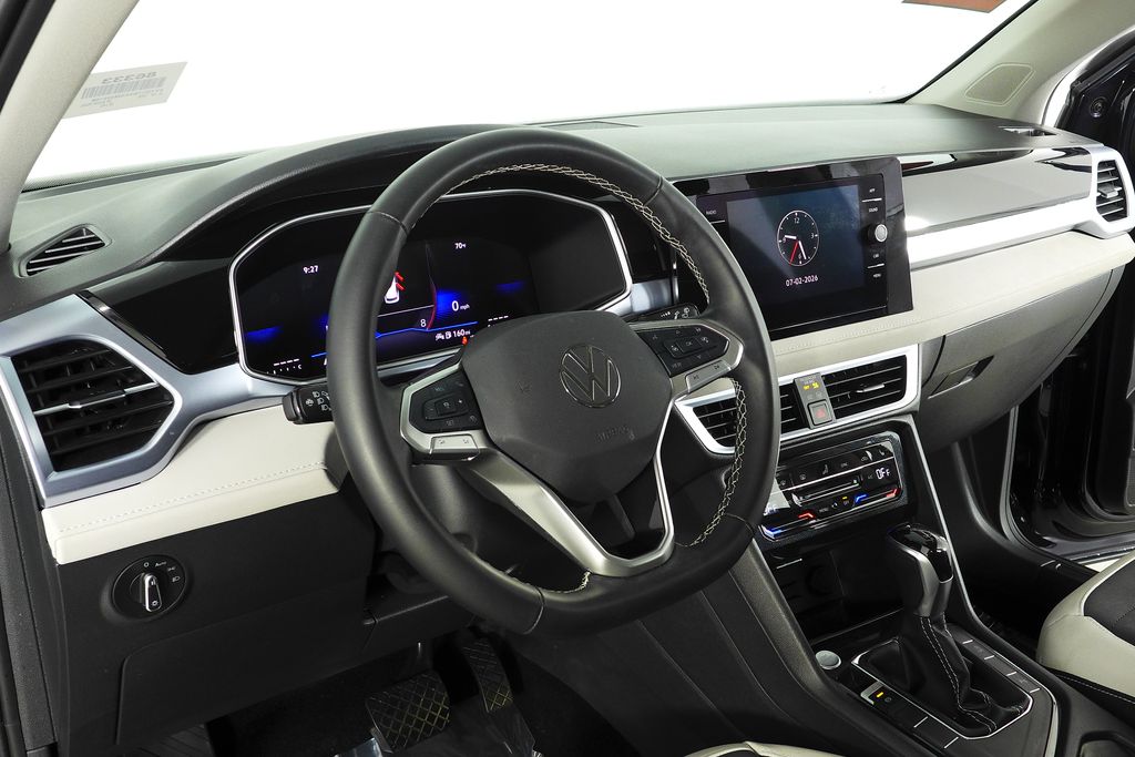 Thumbnail: 2025 Volkswagen Taos - 30
