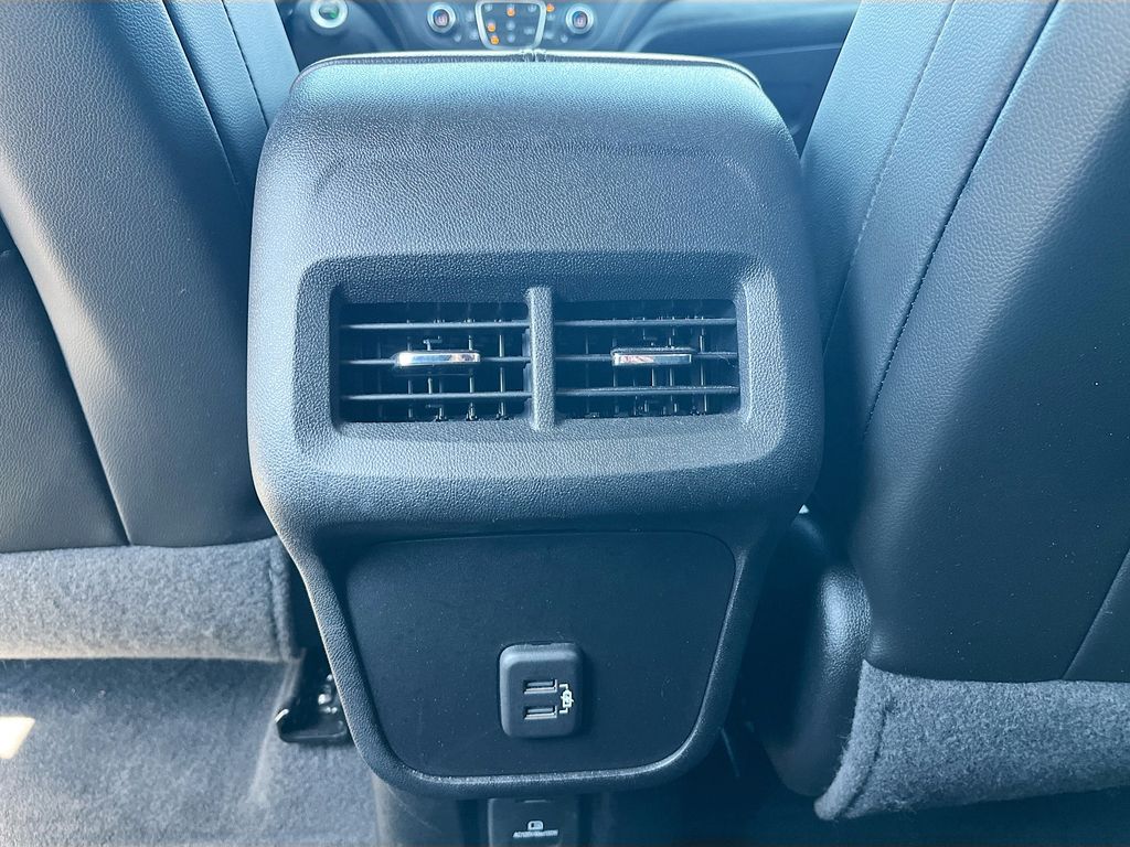 Used 2020 Silver Chevrolet Premier image 24
