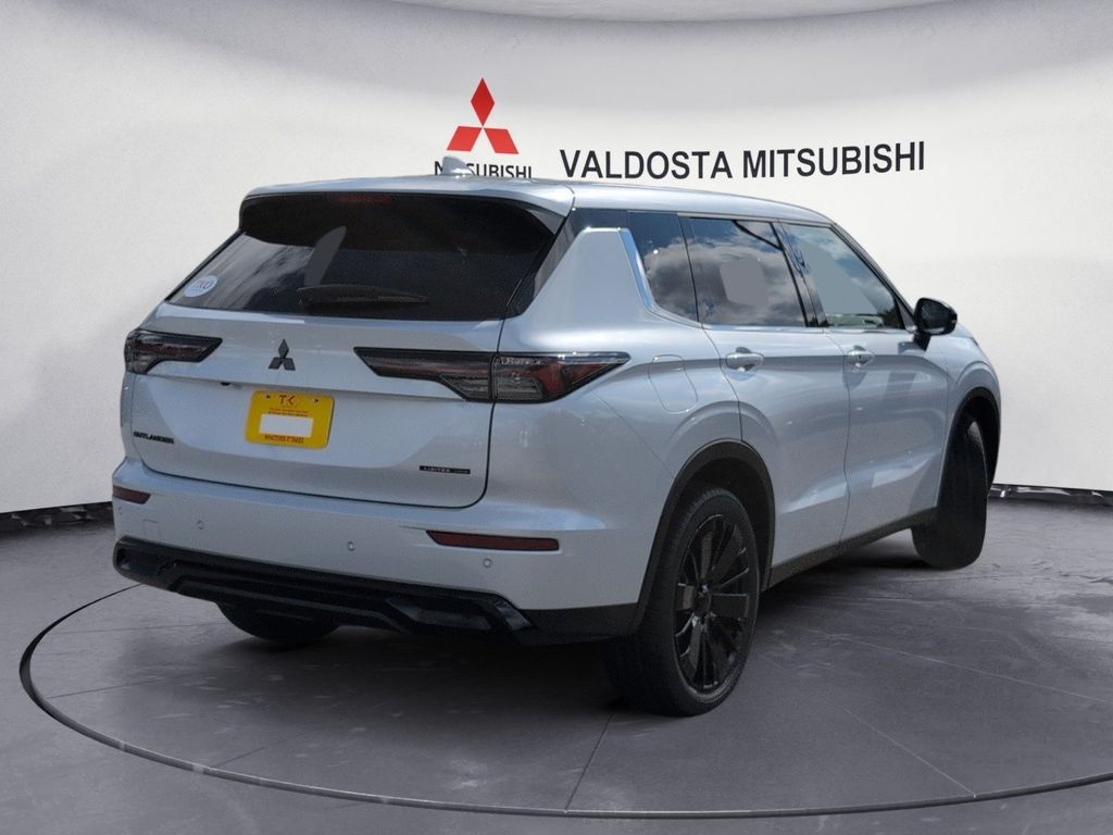 New 2026 Mitsubishi Outlander SUV