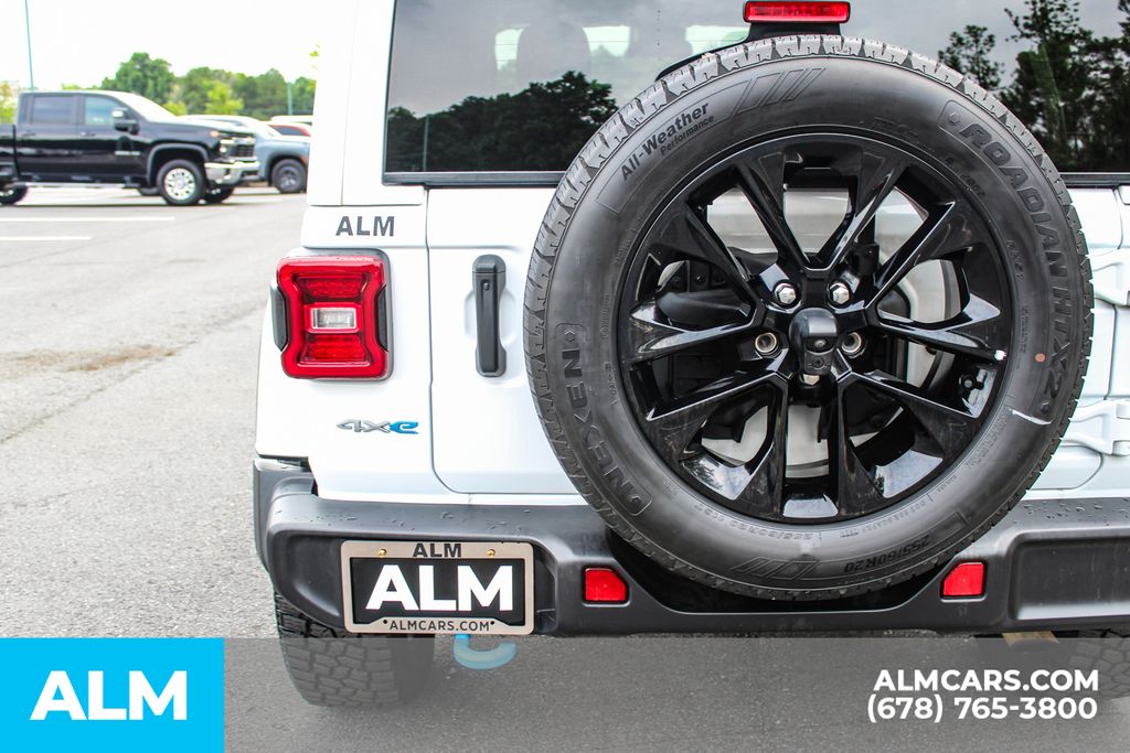 Used 2024 White Jeep Sahara 4xe image 13