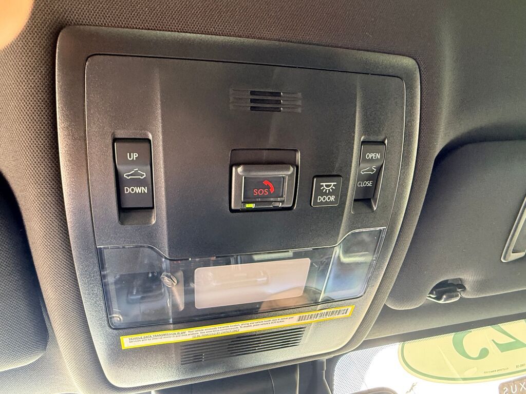 Thumbnail: 2023 Lexus IS - 27