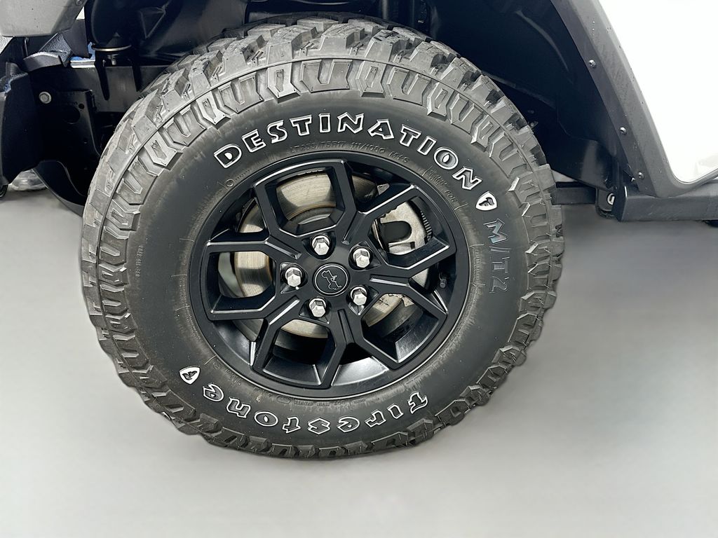 Thumbnail: 2024 Jeep Gladiator - 30