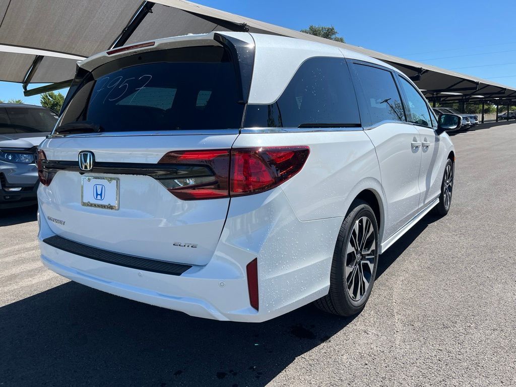 Thumbnail: 2026 Honda Odyssey - 3