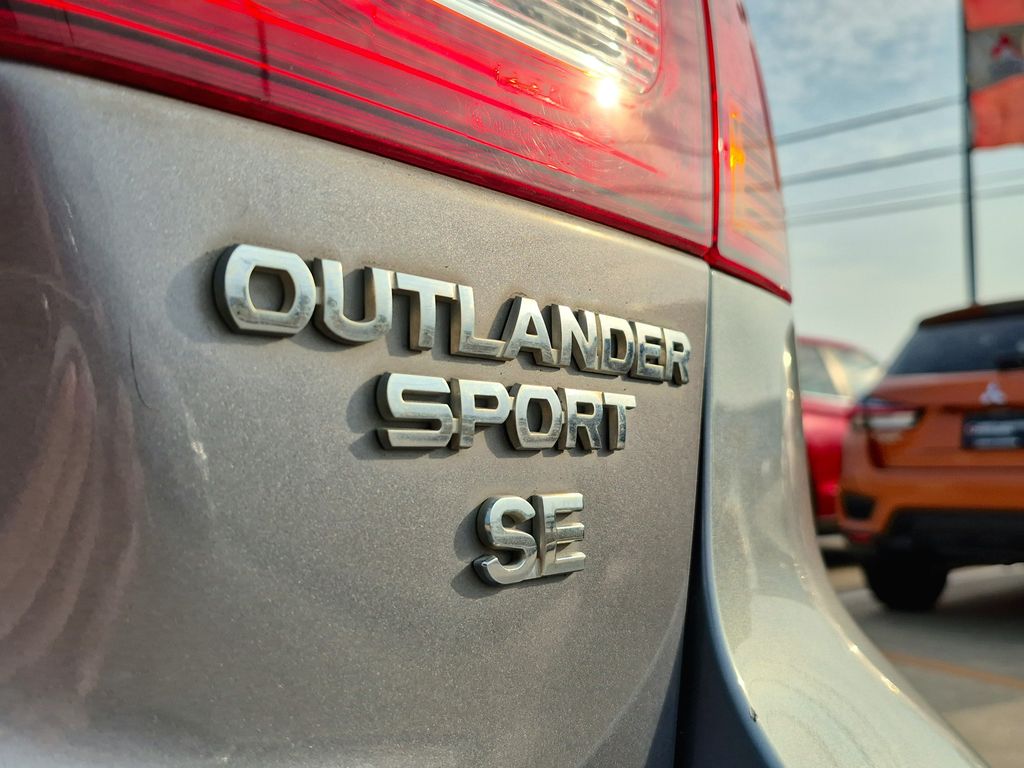 2019 Mitsubishi Outlander Sport 2.0 SE Gray at Autostrade