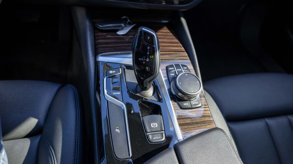 Used 2020 BMW 5 Series 530i 4D Sedan