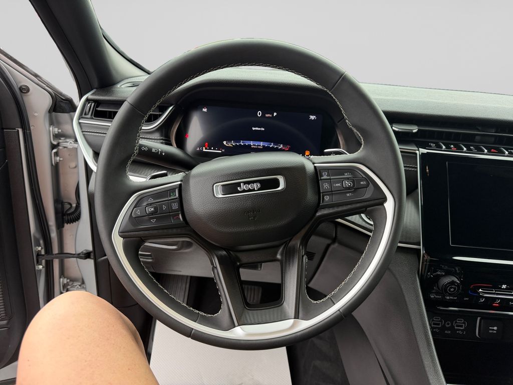 2024 Jeep Grand Cherokee Laredo X Silver at Auto Express Mitsubishi