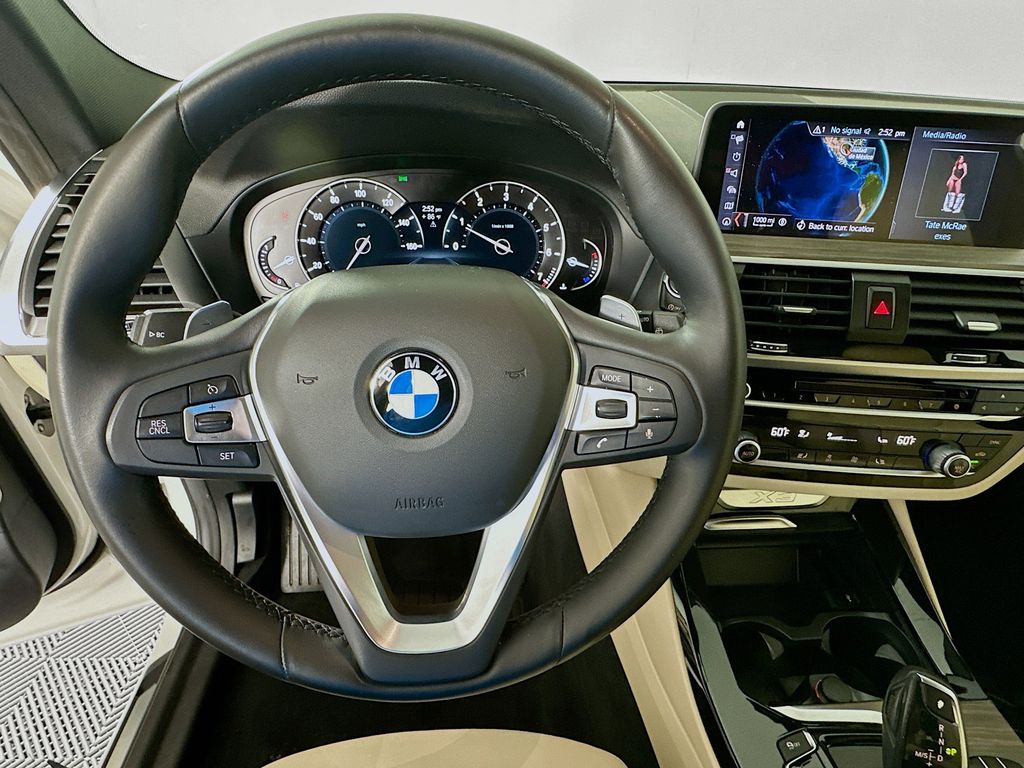 Thumbnail: 2018 BMW X3 - 11