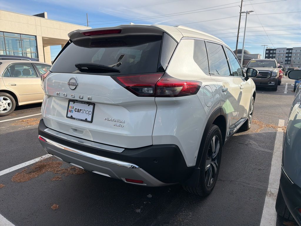 Thumbnail: 2022 Nissan Rogue - 3