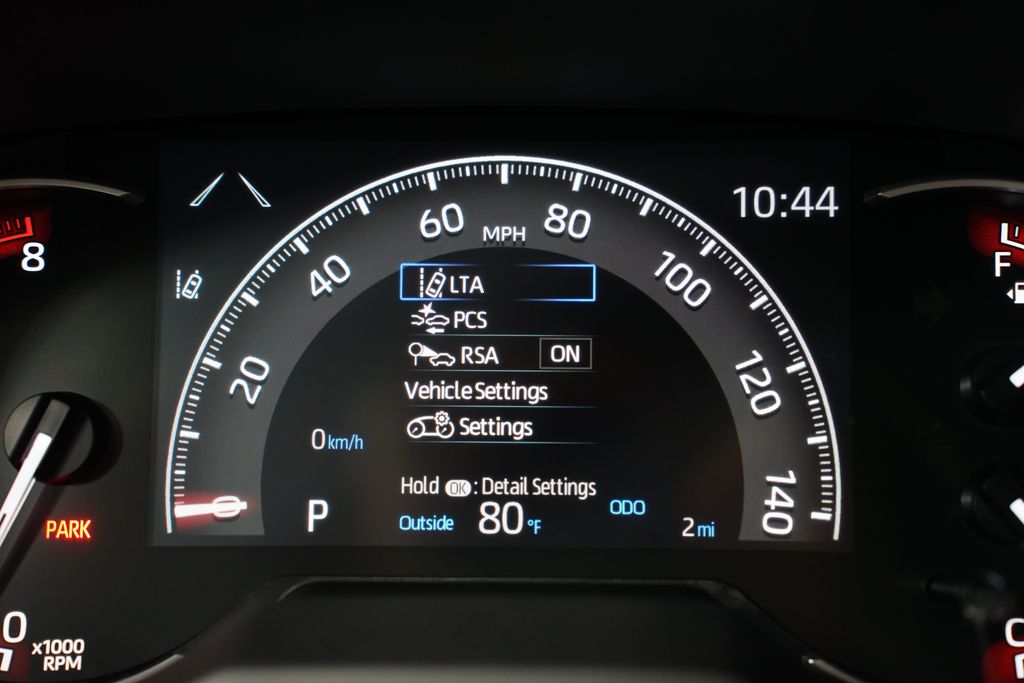 2025 Toyota RAV4 LE 16