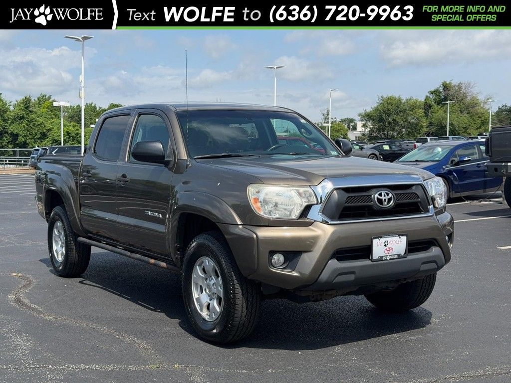 Pyrite Micaa 2015 Toyota Tacoma Pickup Truck Four-Wheel Drive 5-Speed Automatic
