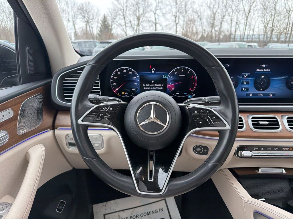 Thumbnail: 2024 Mercedes-Benz GLE - 13