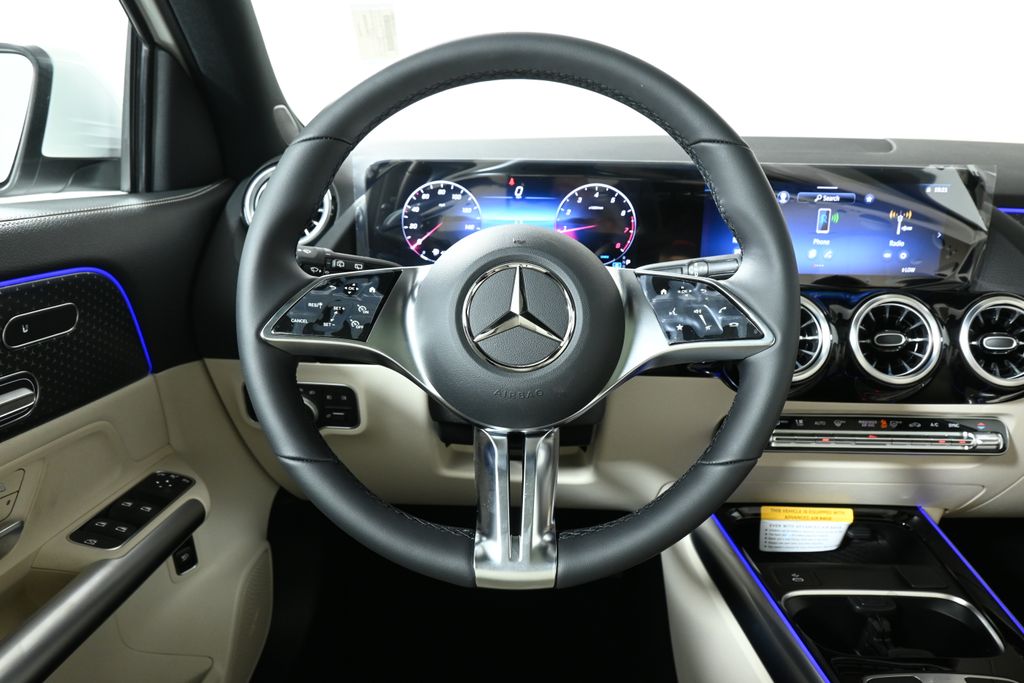 2025 Mercedes-Benz GLA 250 4MATIC 15